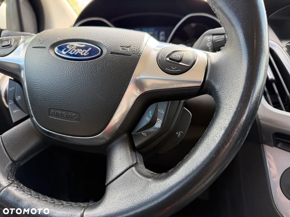 Ford Focus 1.6 EcoBoost Start-Stopp-System Titanium - 25