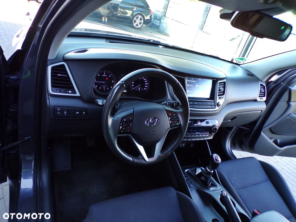Hyundai Tucson 2.0 CRDI 2WD Style - 15
