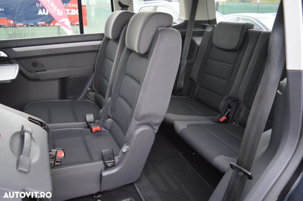Volkswagen Touran 2.0 TDI BlueMotion Technology Comfortline - 28