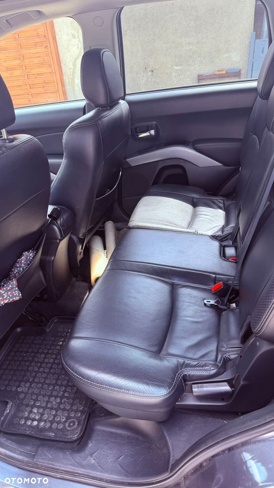 Peugeot 4007 2.2HDi Premium - 10