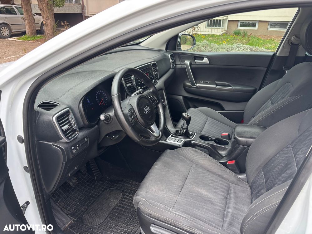 Kia Sportage 1.7 DSL 6MT 4x2 Plus - 19