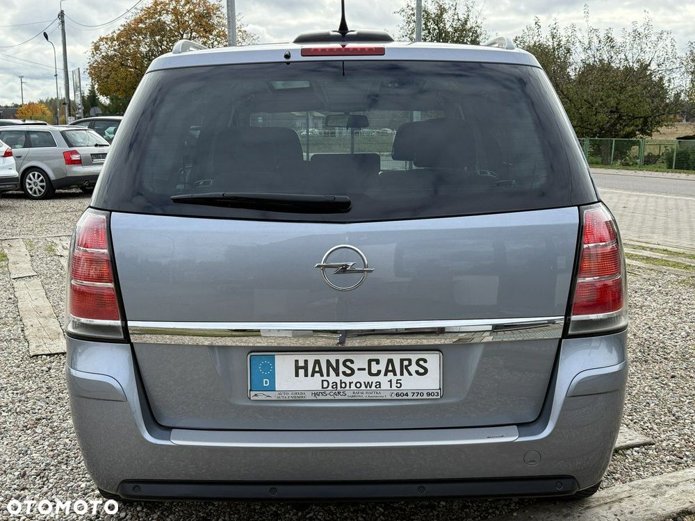 Opel Zafira - 20