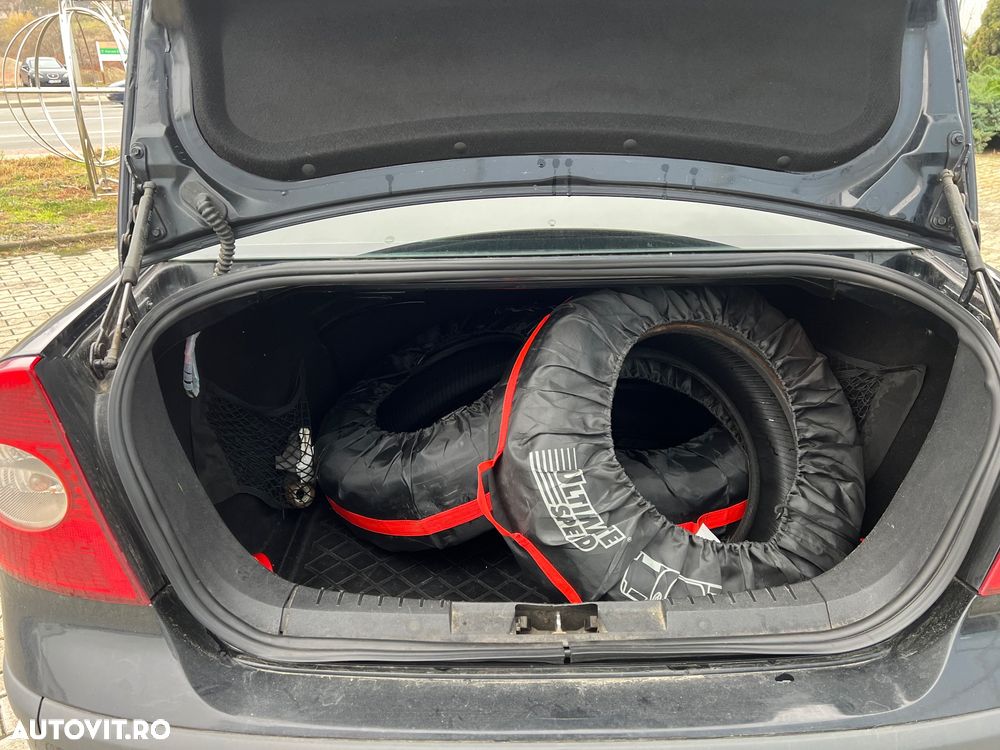 Ford Focus 1.6 TDCi DPF Sport - 14