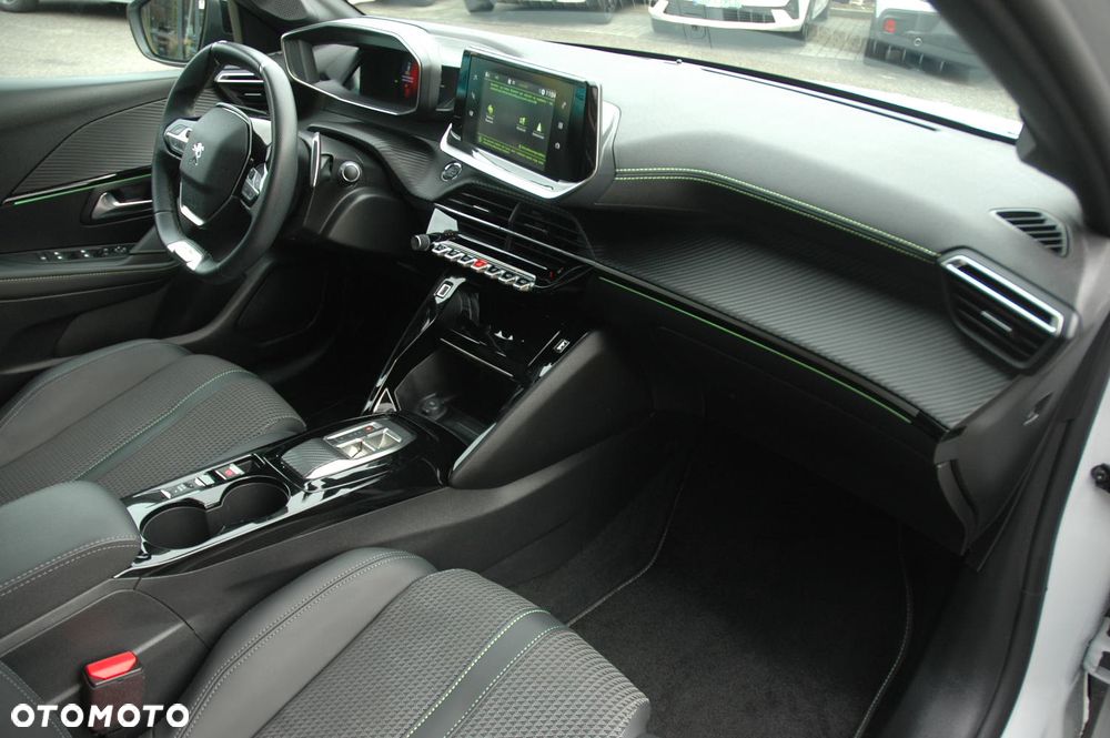 Peugeot 208 1.2 PureTech GT S&S EAT8 - 7