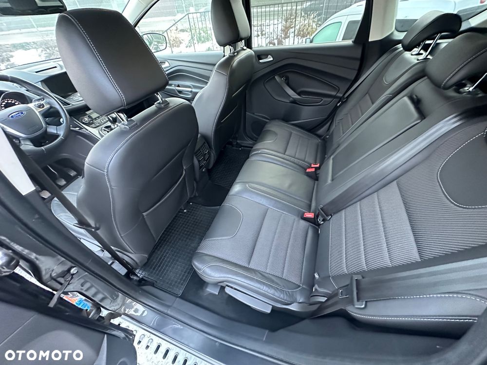 Ford Kuga 2.0 TDCi 4x4 Titanium - 10