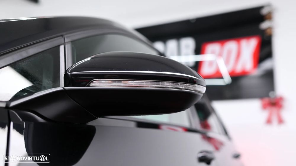 VW Golf GTI 2.0 TSI OPF DSG Performance - 13