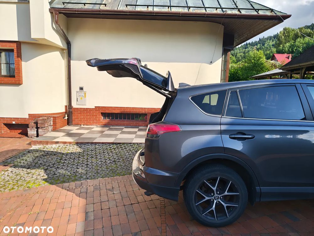 Toyota RAV4 Hybrid Prestige 4x4 - 8
