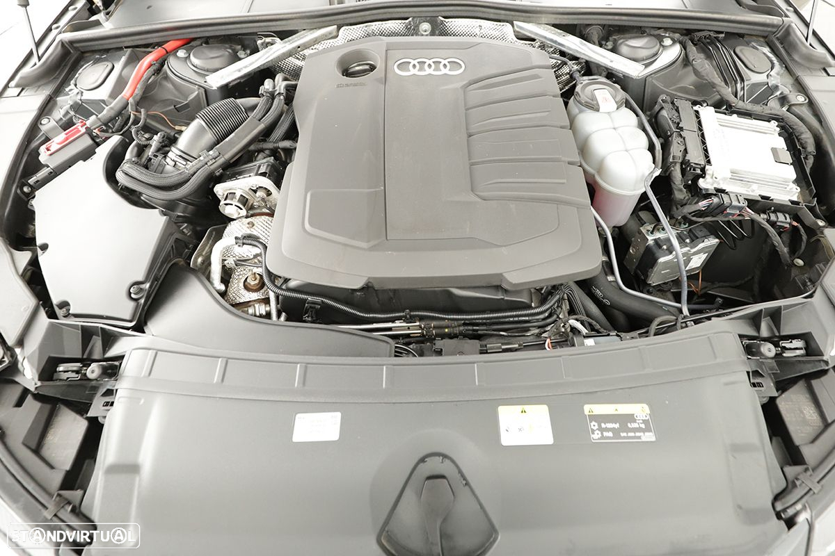 Audi A4 30 TDI S tronic - 24