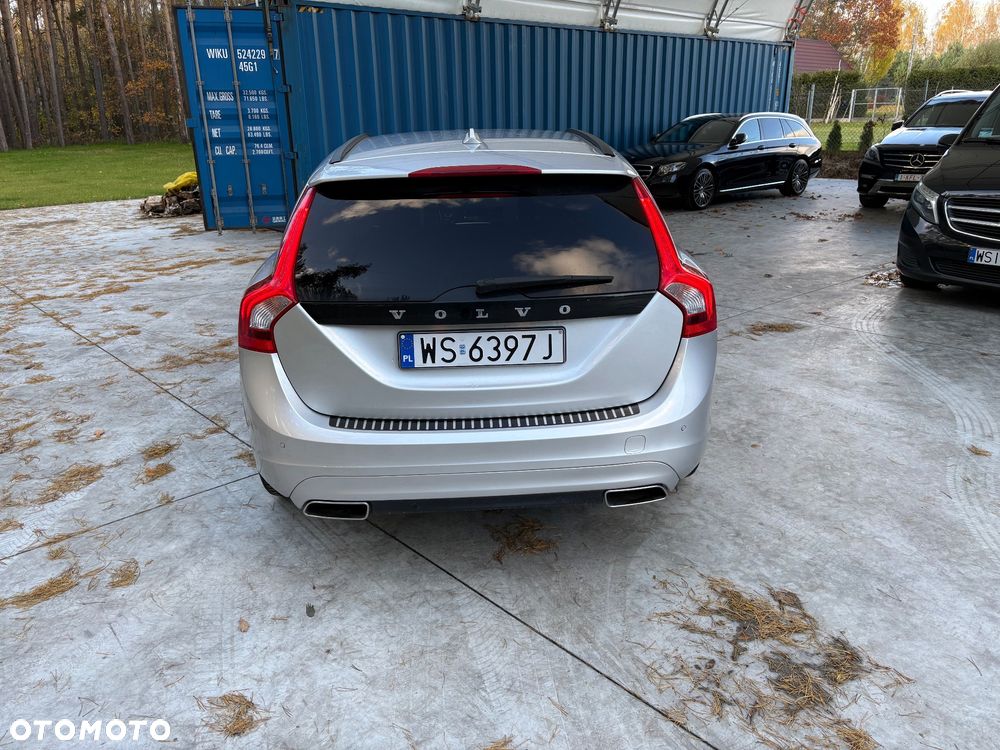 Volvo V60 ver-d3-geartronic - 6