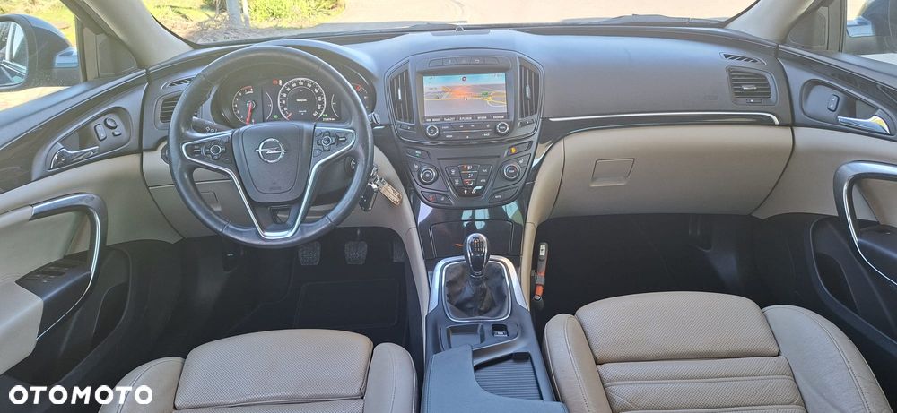 Opel Insignia 1.6 T Cosmo S&S - 12