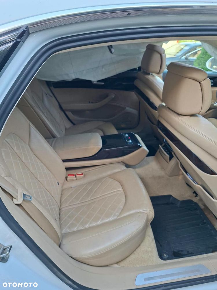 Audi A8 - 13