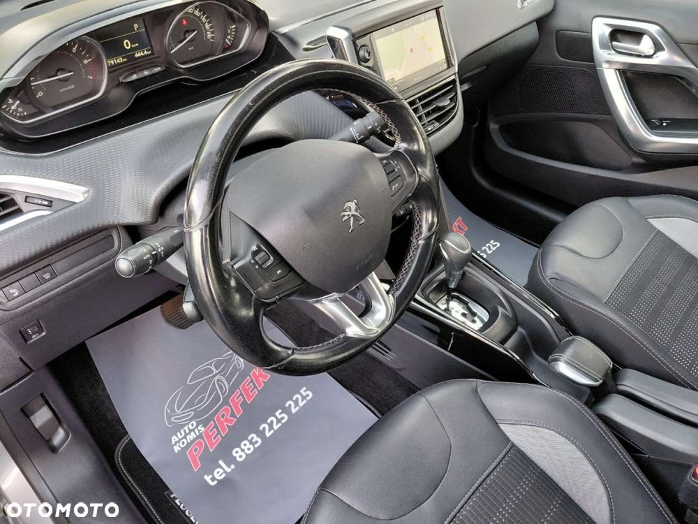 Peugeot 2008 - 11