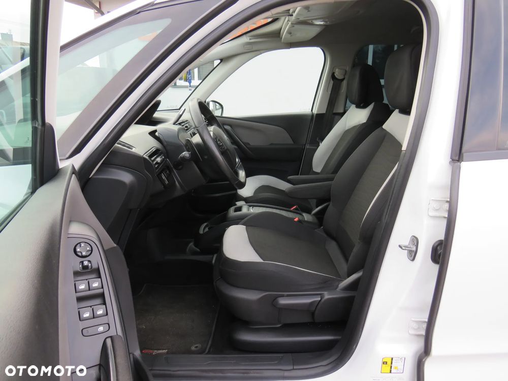 Citroën C4 Picasso - 26