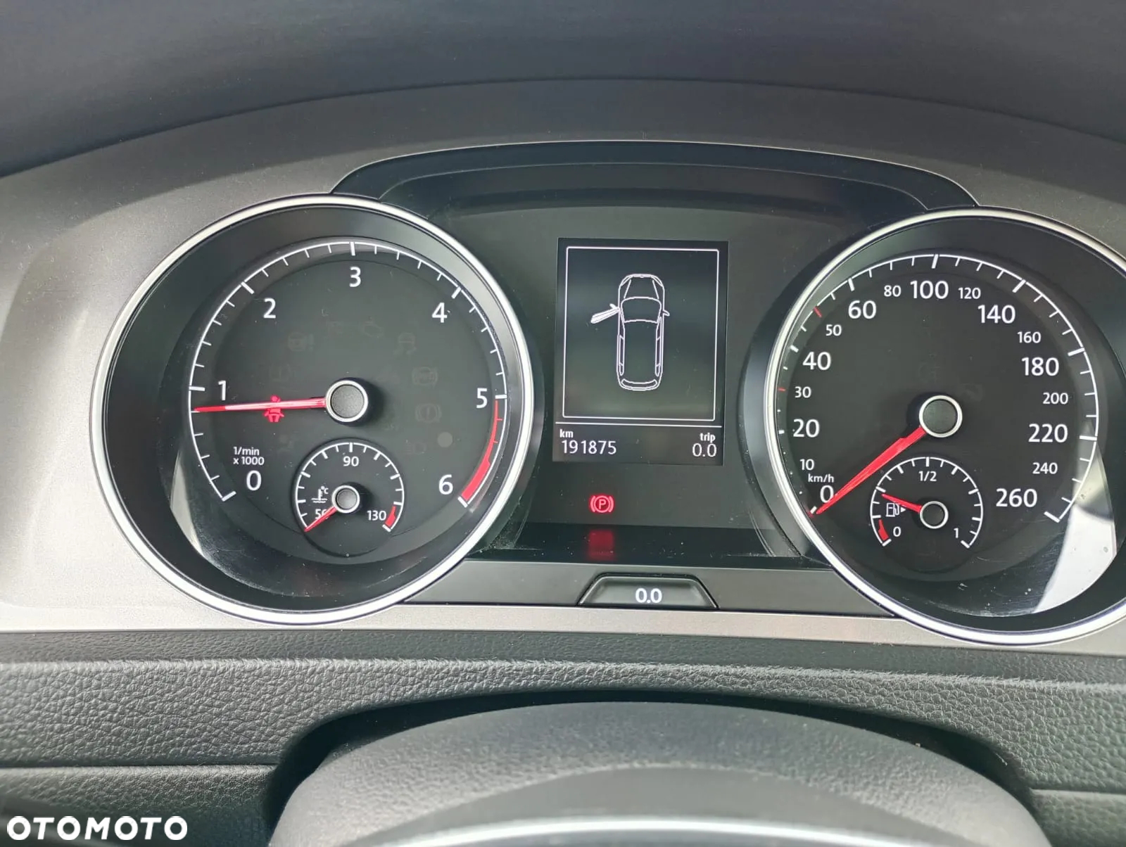 Volkswagen Golf 1.6 BlueTDI Trendline - 11