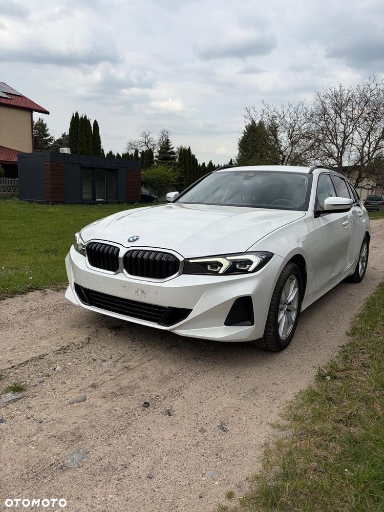 BMW Seria 3 320d Edition Luxury Line Purity - 2