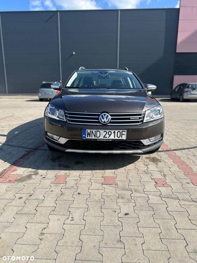 Volkswagen Passat 2.0 TDI 4Mot Highline DSG - 2