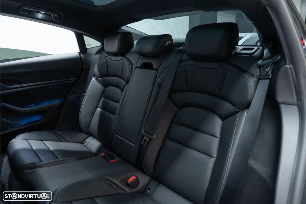 Porsche Taycan Bateria Performance Plus - 58