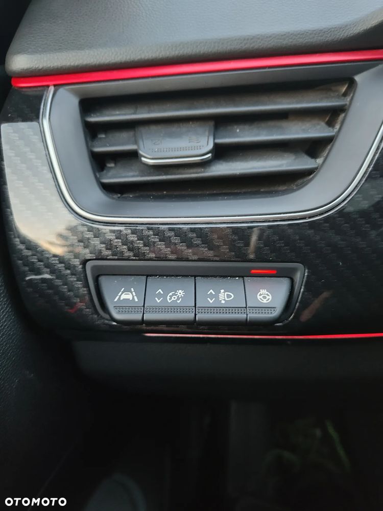 Renault Arkana E-TECH 145 R.S.LINE - 24