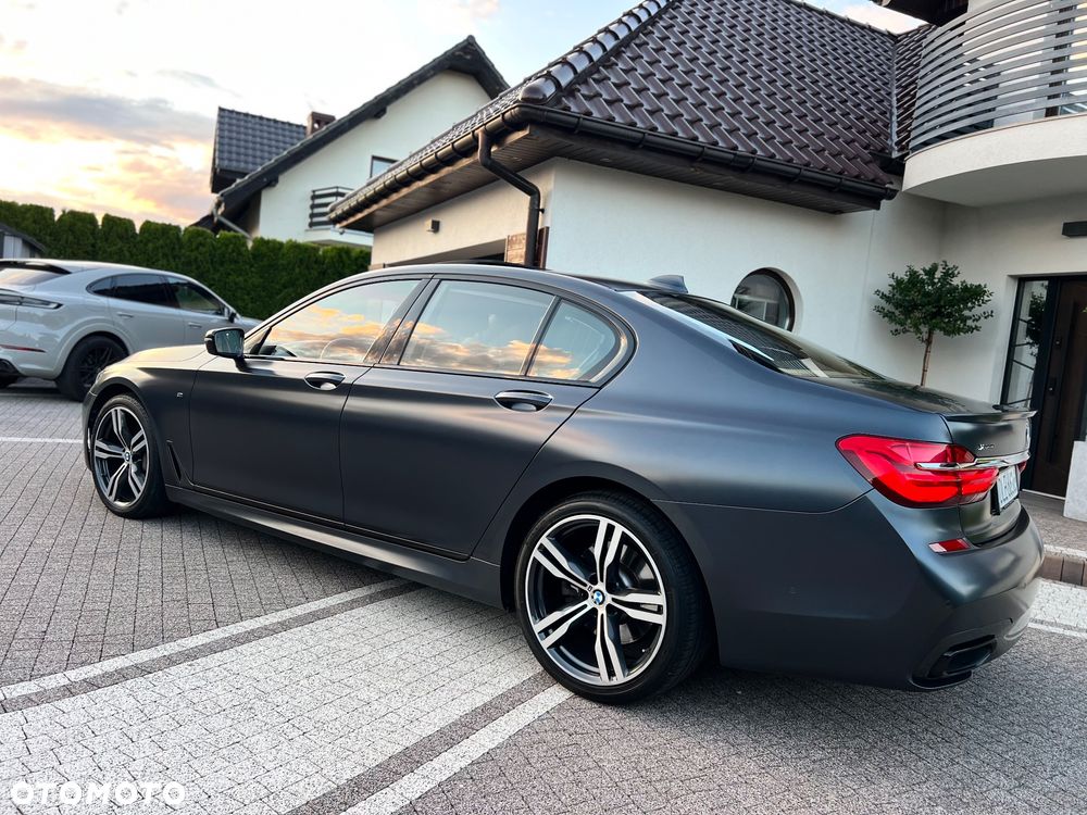 BMW Seria 7 740d xDrive - 4