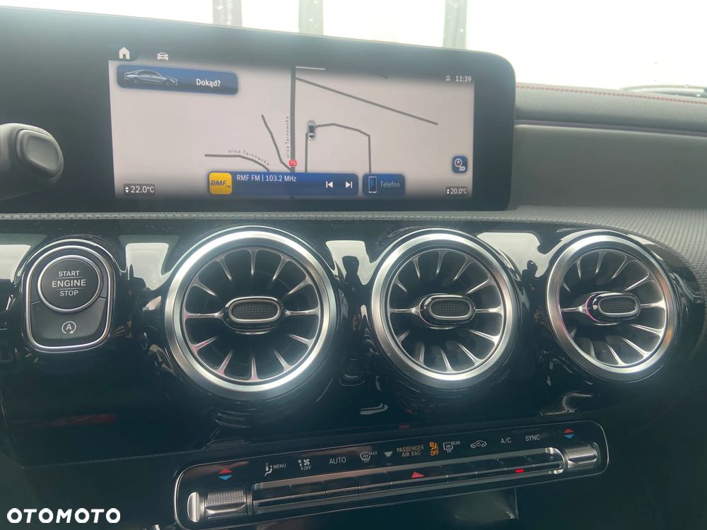 Mercedes-Benz CLA 200 AMG Line 7G-DCT - 13