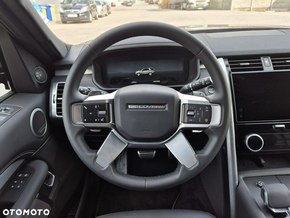 Land Rover Discovery - 25