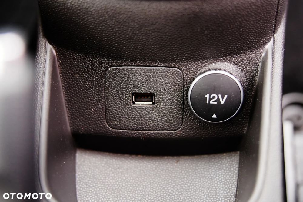 Ford Fiesta 1.25 Ambiente - 25