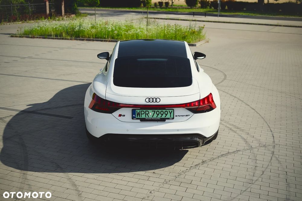 Audi RS e-tron GT - 13