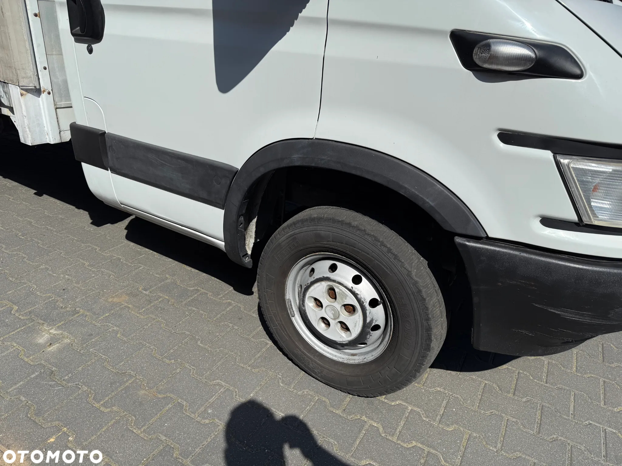 Iveco DAILY 35S14 - 10