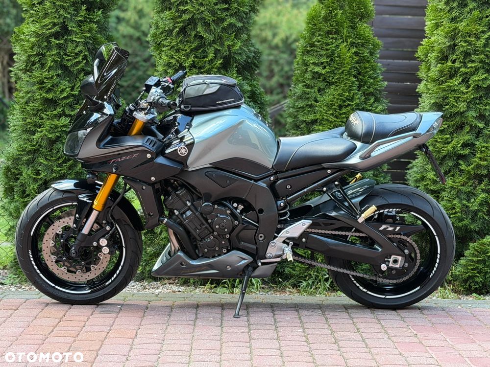 Yamaha FZ - 7