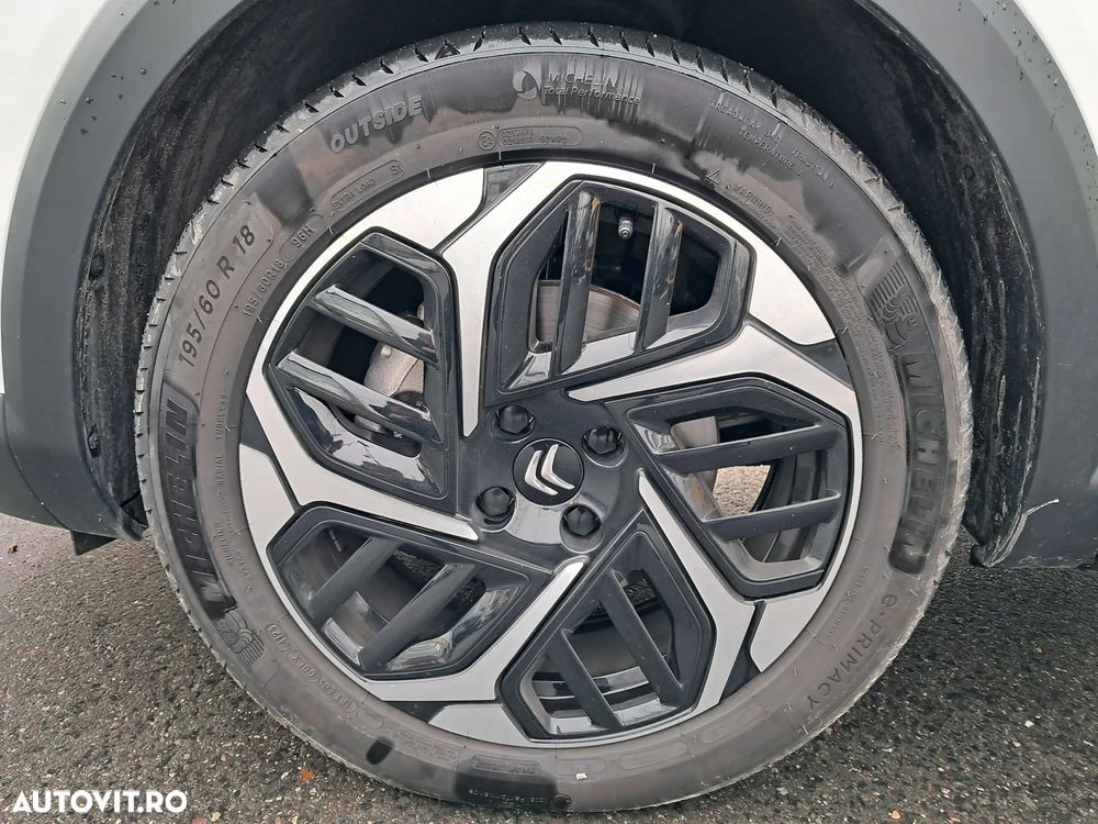 Citroën C4 1.2 PureTech 130 S&S EAT8 MAX - 8