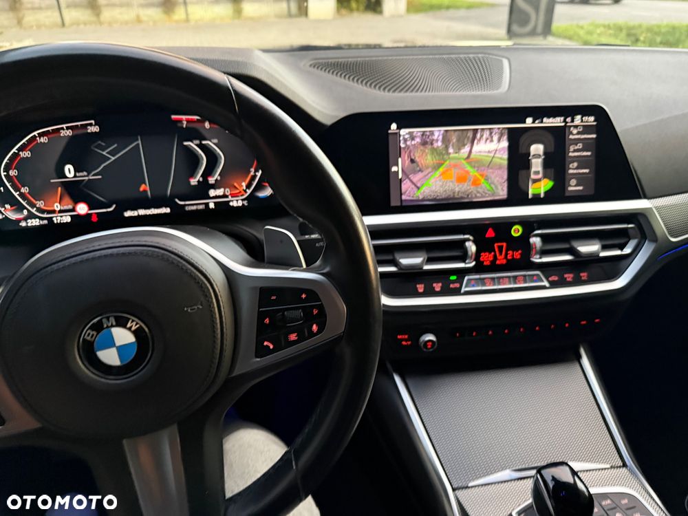 BMW Seria 3 320i M Sport sport - 19