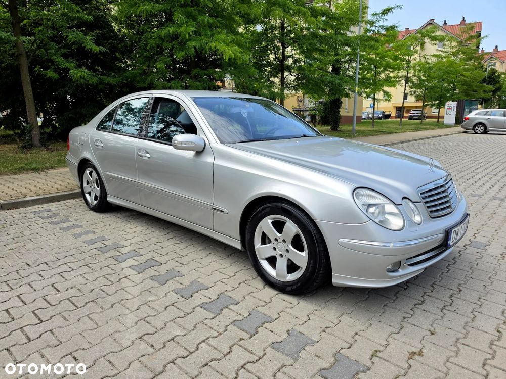 Mercedes-Benz Klasa E 200 Kompressor Avantgarde - 1
