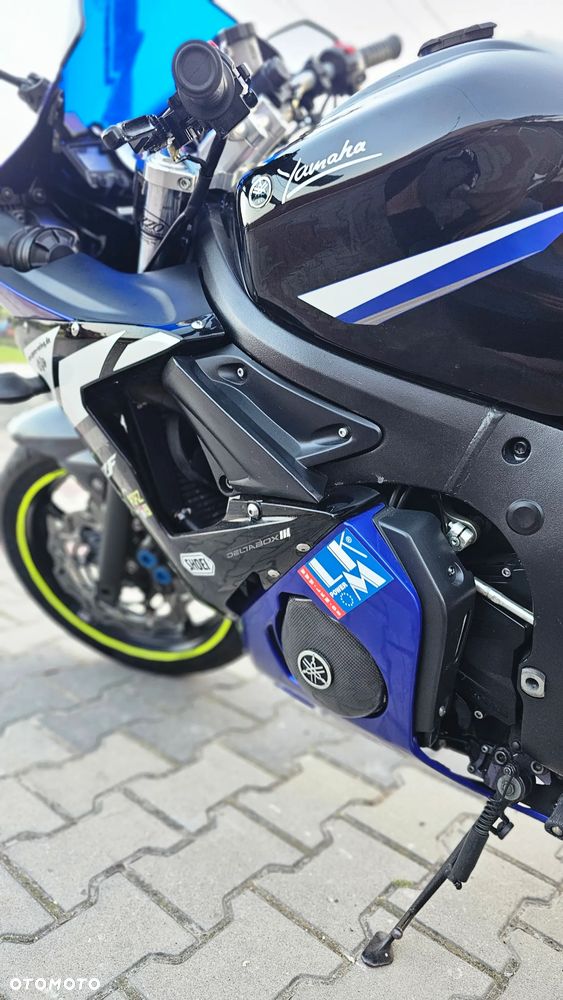 Yamaha R6 - 17