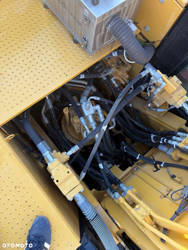 Caterpillar 324ELN - 16