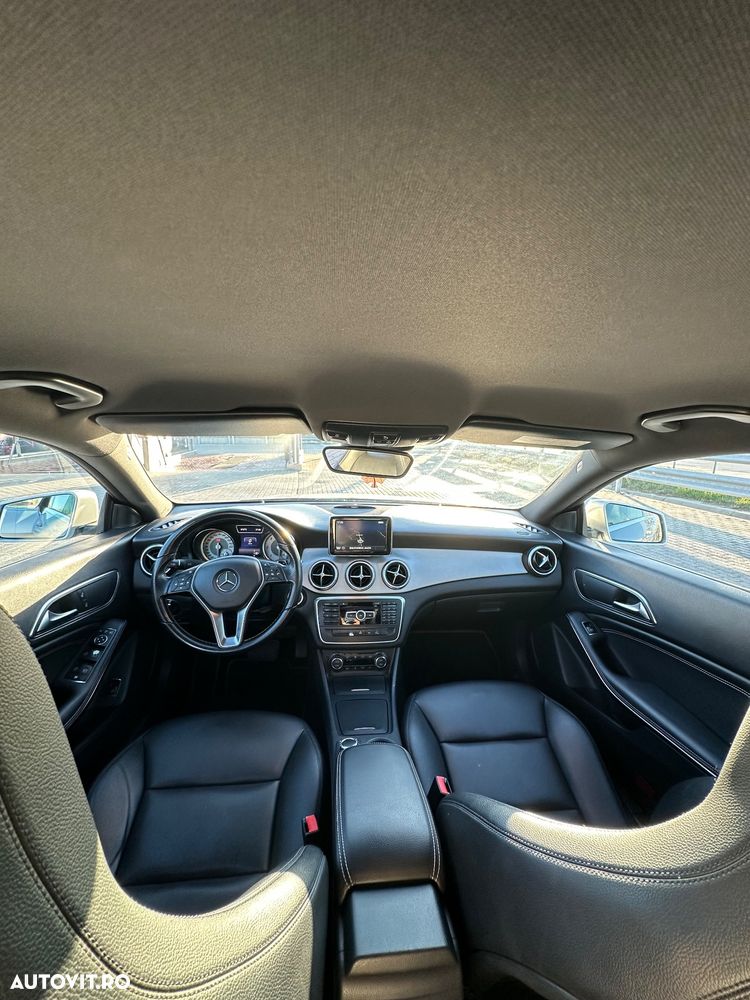 Mercedes-Benz CLA 220 - 4