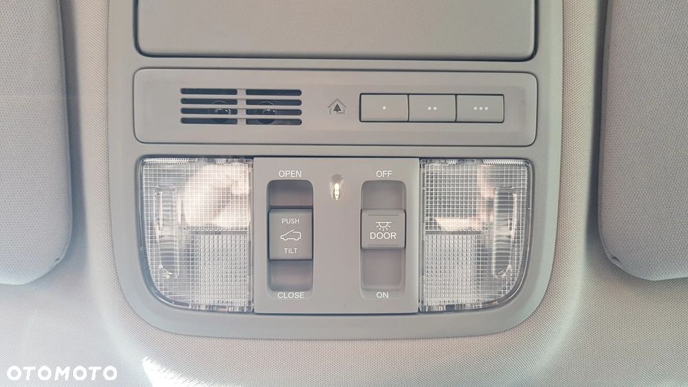 Honda CR-V 1.5 Executive (Honda Connect+) CVT - 23