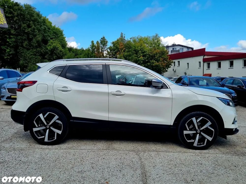 Nissan Qashqai 1.2 DIG-T Tekna Xtronic - 4