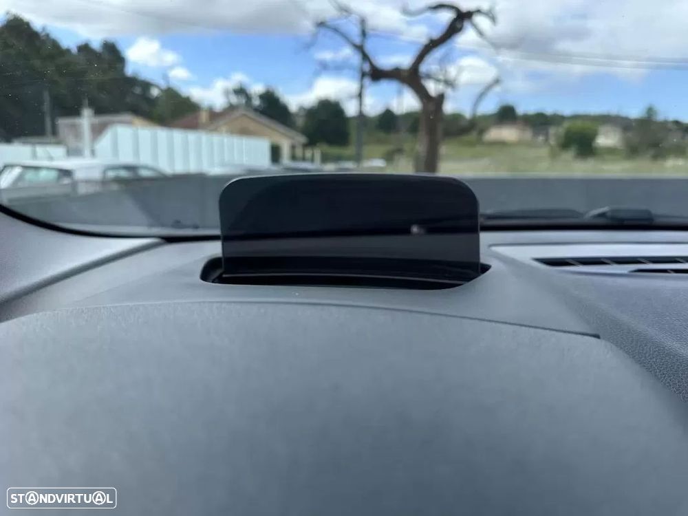 BMW 218 Active Tourer d Line Sport - 36