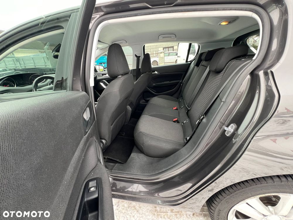 Peugeot 308 PureTech 130 EAT6 Stop & Start Active - 22