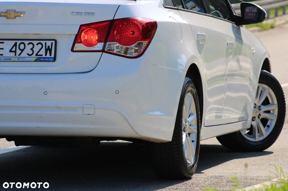 Chevrolet Cruze 1.8 LT - 32