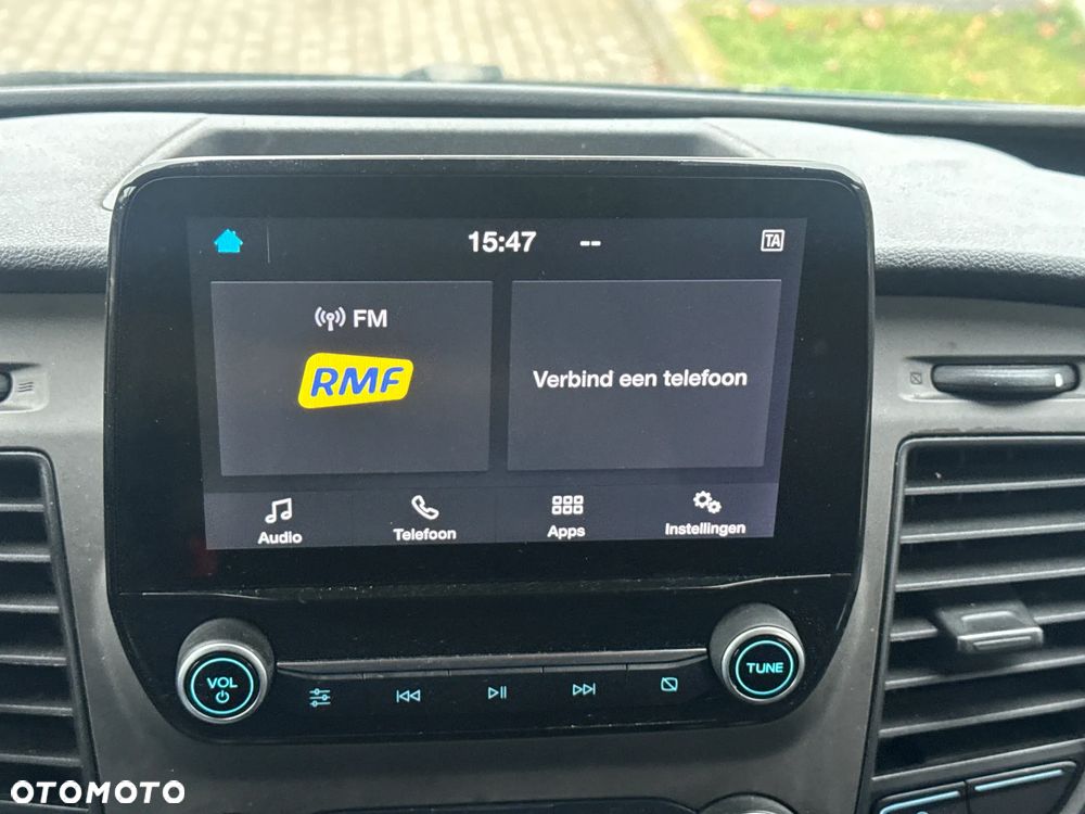 Ford CUSTOM DŁUGI 6 OSÓB - 27