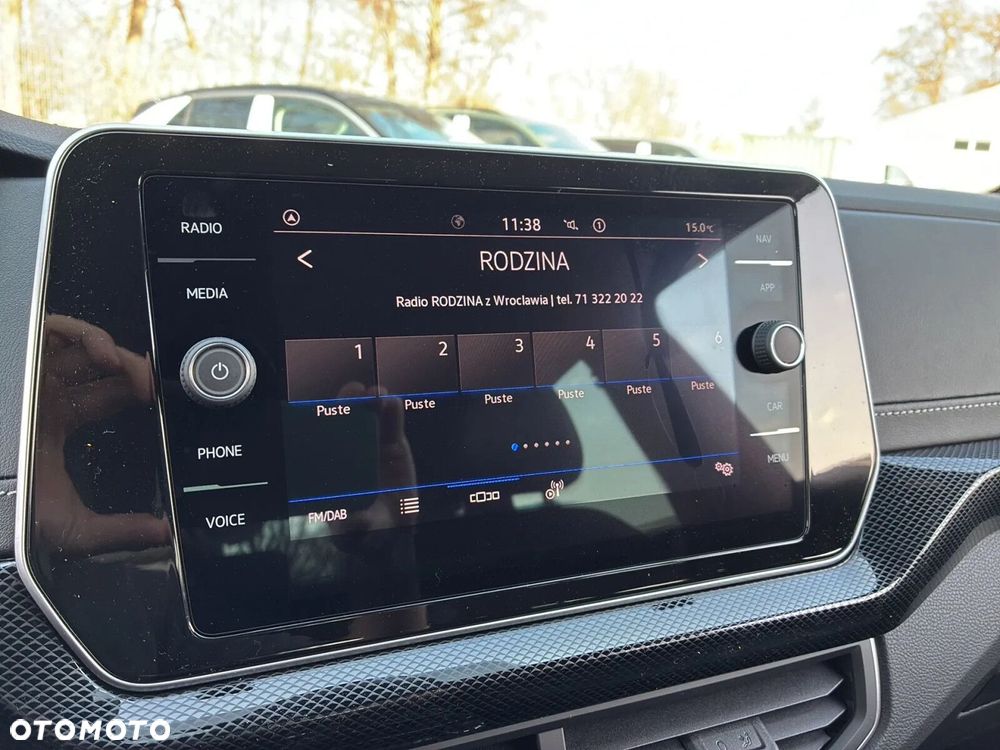 Volkswagen T-Cross - 18