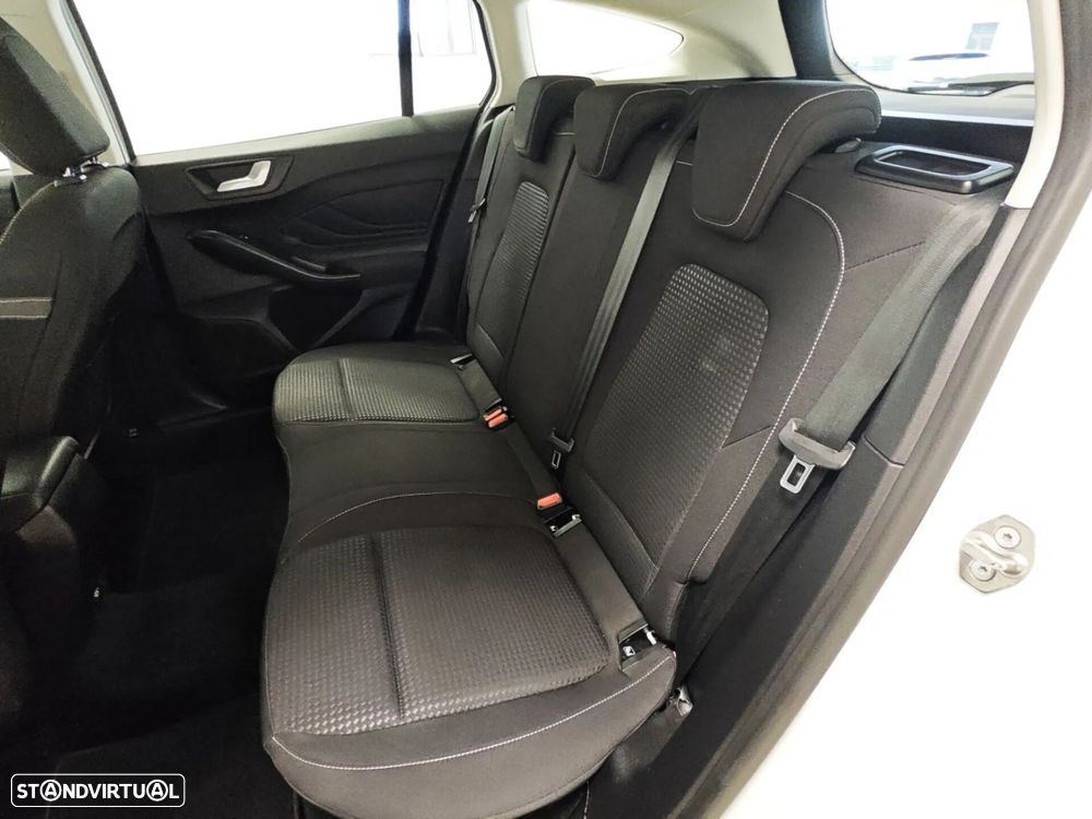 Ford Focus SW 1.0 EcoBoost MHEV Connected - 50
