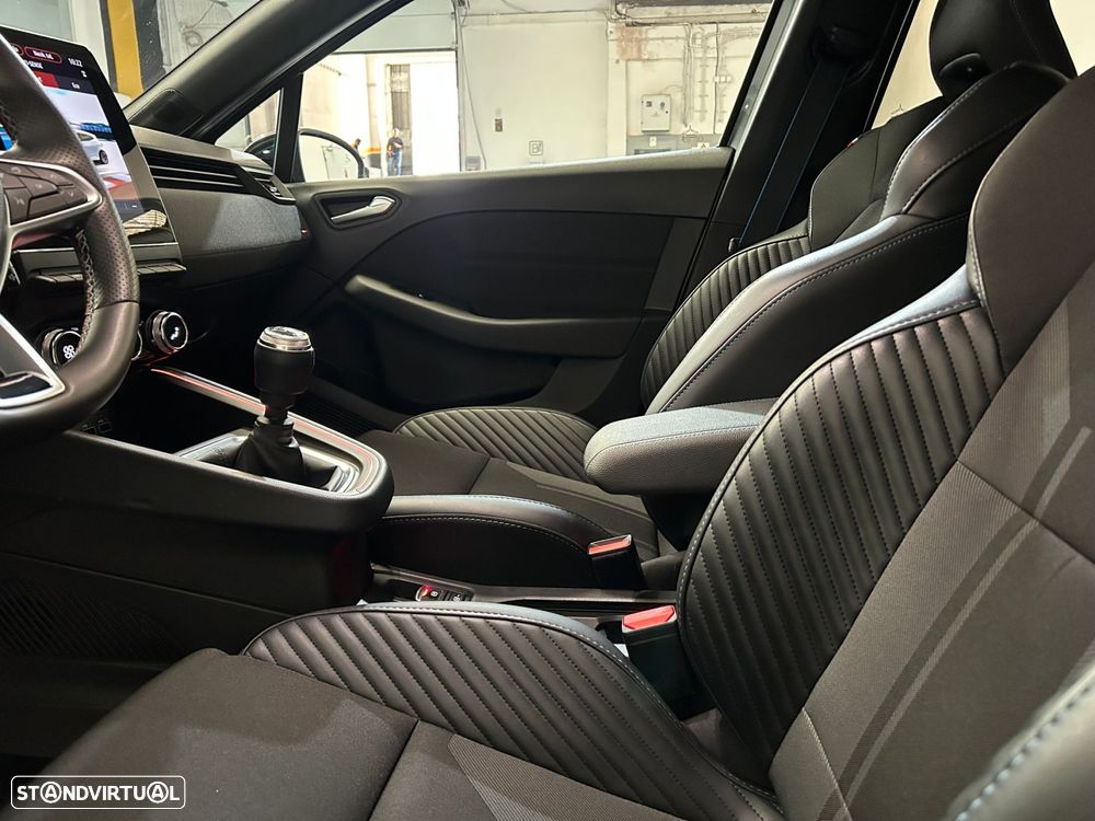 Renault Clio 1.0 TCe Esprit Alpine - 40