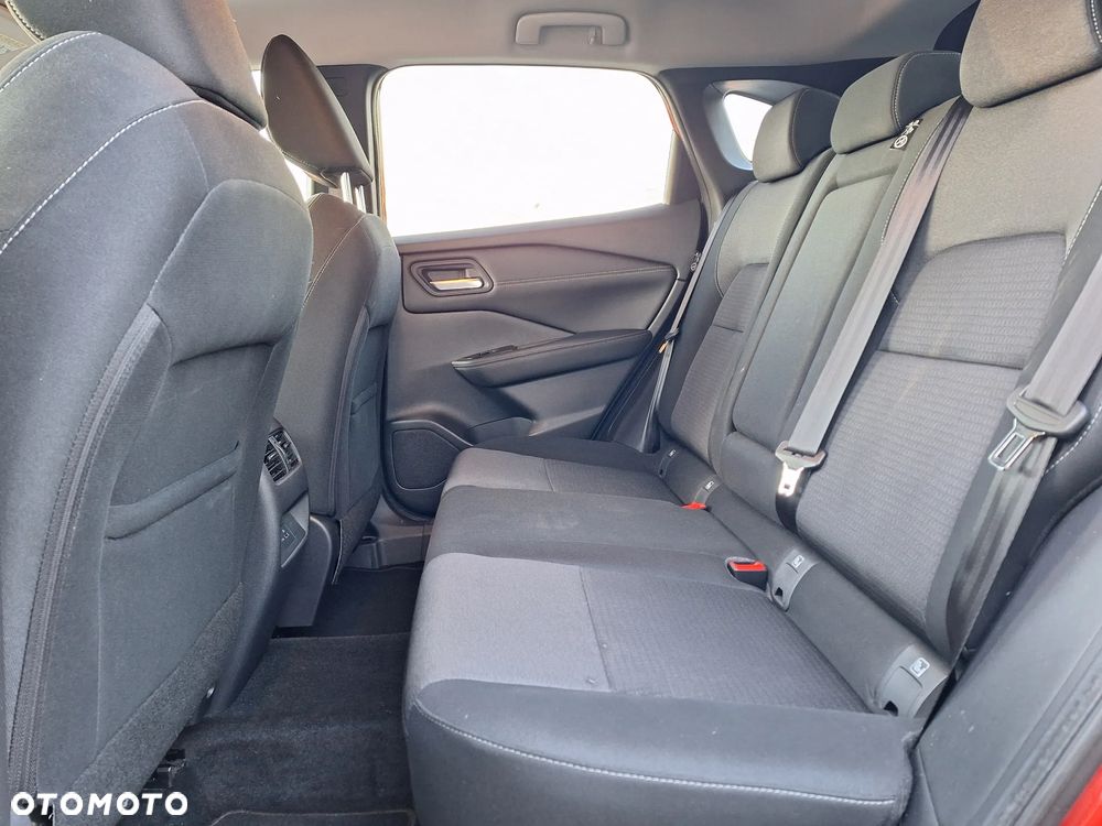 Nissan Qashqai 1.3 DIG-T MHEV N-Connecta - 8