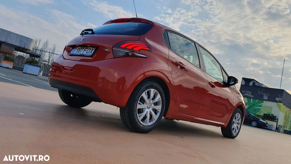 Peugeot 208 1.2 L PureTech Allure - 27