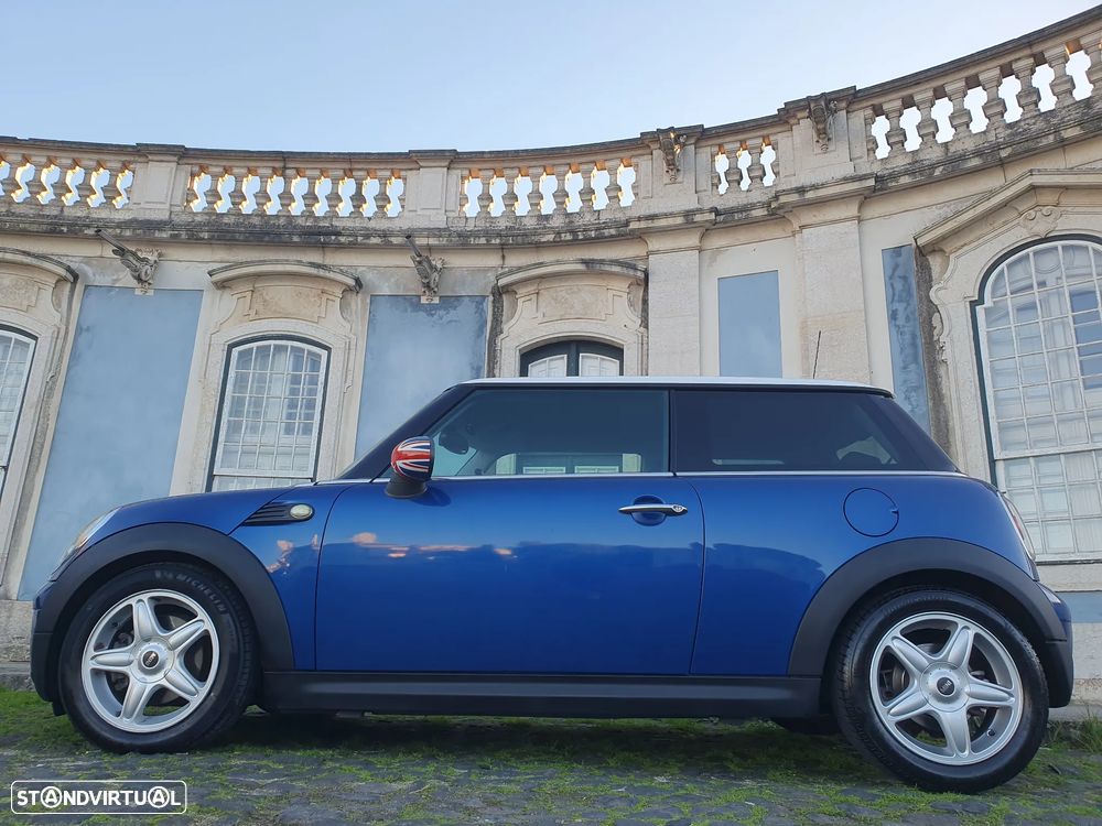 MINI 3 Portas Cooper D - 40