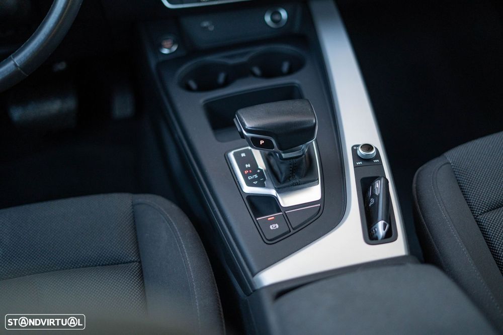 Audi A4 Avant 35 TDI Advanced S tronic - 30