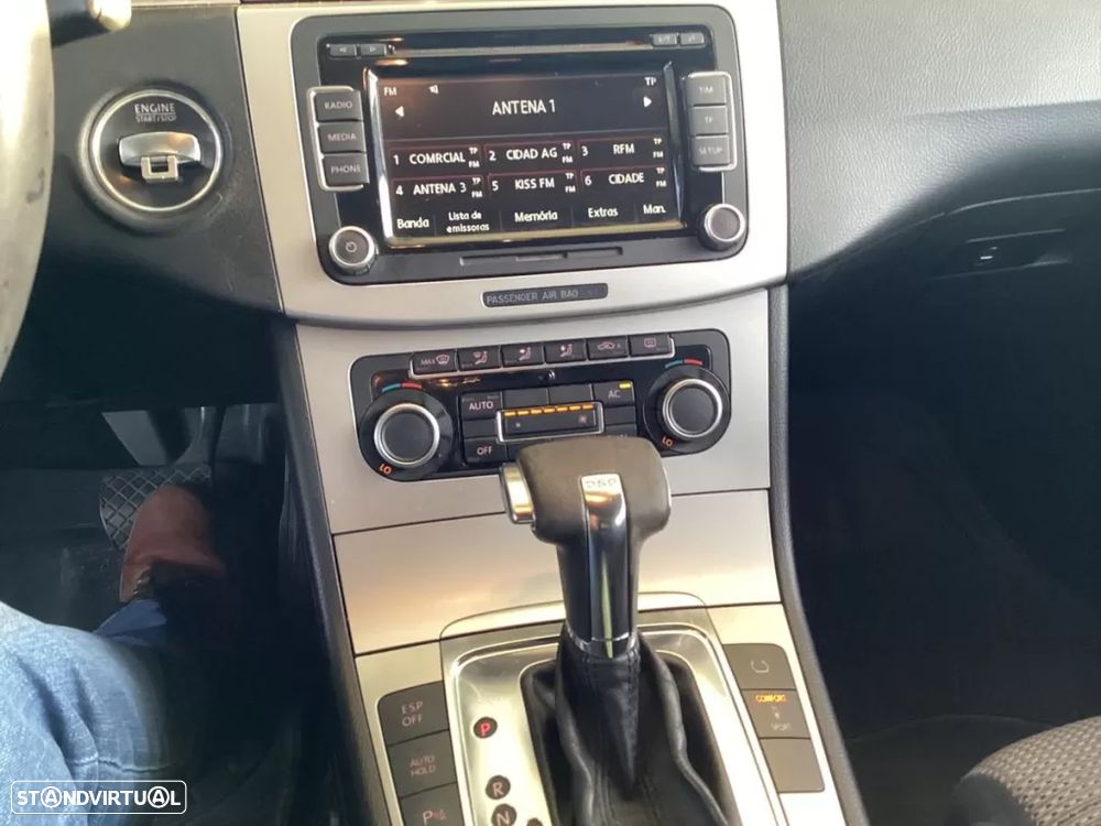 VW Passat CC 2.0 TDi BlueMotion DSG - 11