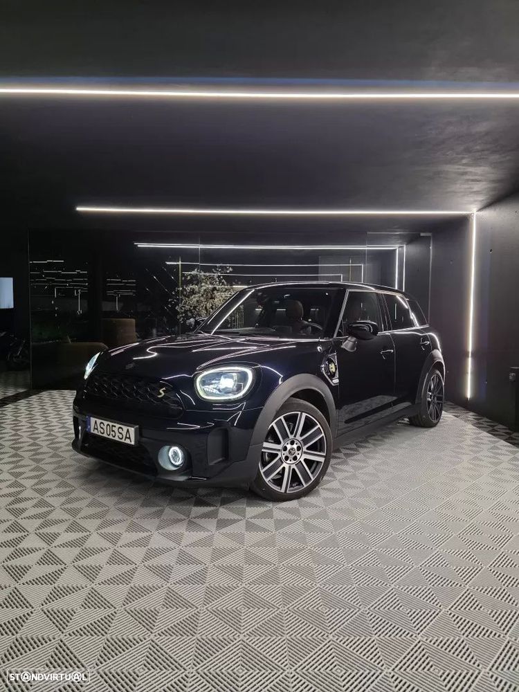 MINI Countryman Cooper SE ALL4 Yours Auto - 1